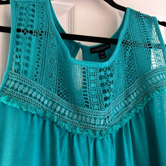 Lane Bryant Top 🩷 - Picture 3 of 8